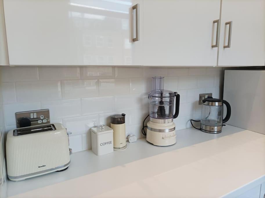 Modern And Cosy 2 Bedroom Flat In Notting Hill Лондон Экстерьер фото